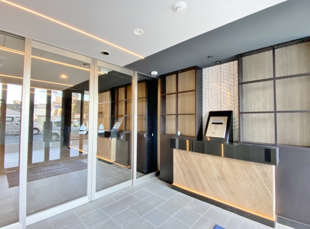 ロビー　防犯カメラ・オートロック