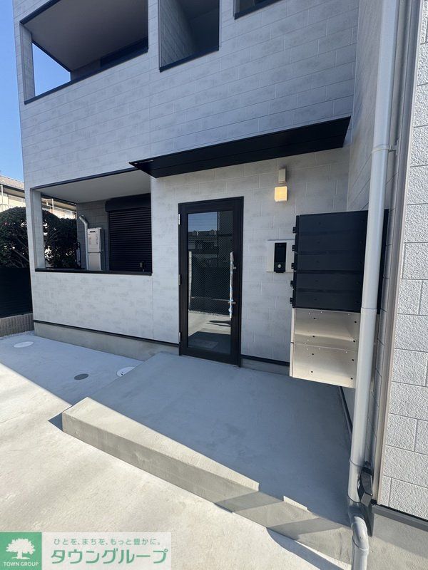 エントランス　エントランス