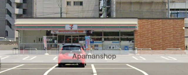 コンビニ　セブンイレブン（コンビニ）まで265m