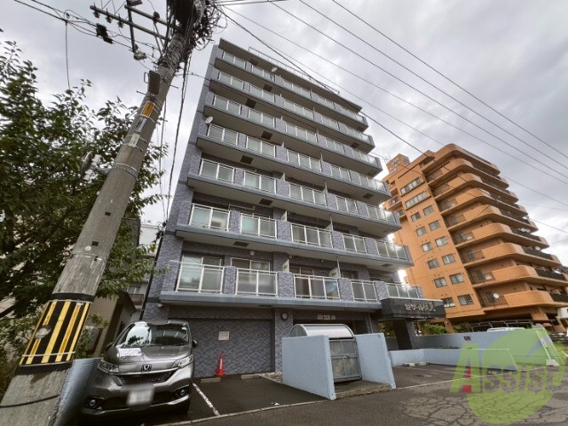 建物外観　札幌市中央区南十四条西「セザール伏見」