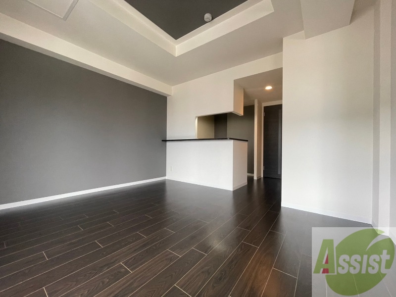 居室・リビング　広くてキレイなお部屋が広がっていて、充実した生活が送れそう。