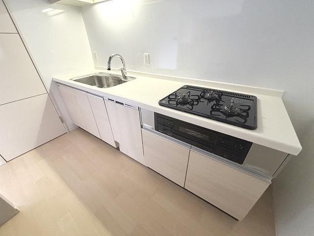 キッチン　※別室参考画像