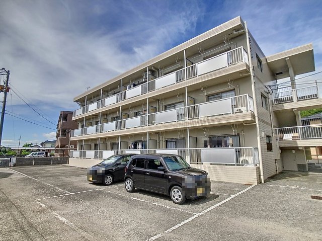 建物外観　現況と異なる場合は現況を優先します。