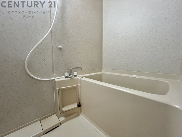 バス・シャワールーム　シンプルで機能的なユニットバス☆