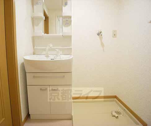 洗面設備　便利なシャンプードレッサー