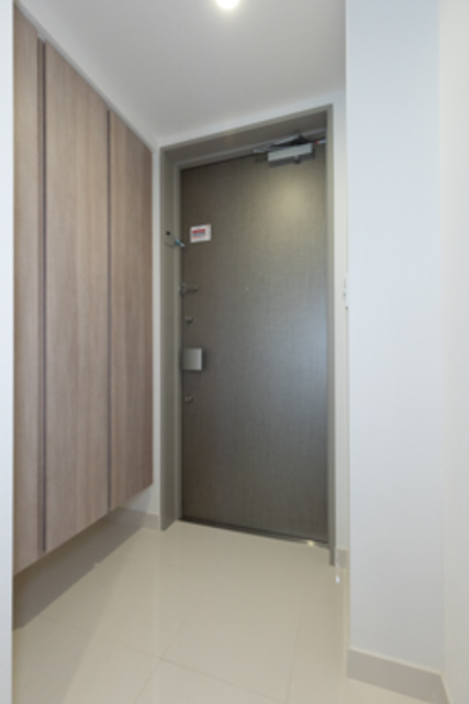 玄関　※写真は同タイプ住戸です。