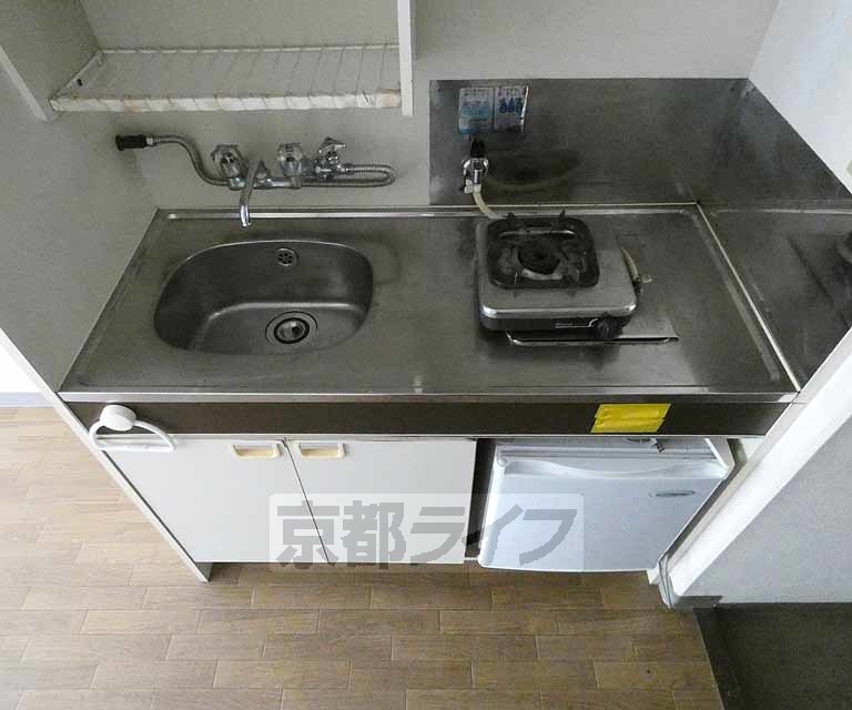 キッチン　シンプルなキッチンです。