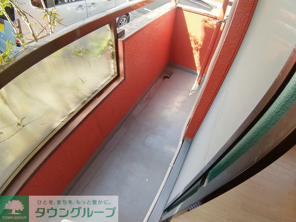 バルコニー　★バルコニーに洗濯機置き場あり★