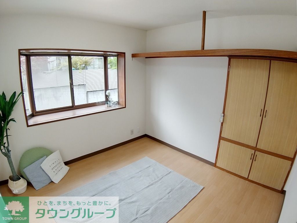 居室・リビング　★上部棚ございます★