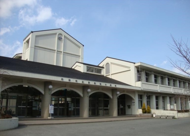 小学校　草津立市志津南小学校（小学校）まで1723m