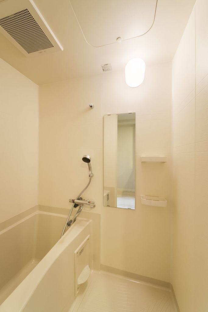バス・シャワールーム　バス