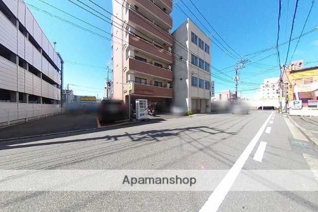 その他　前面道路（その他）まで0m