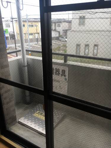 バルコニー　バルコニー