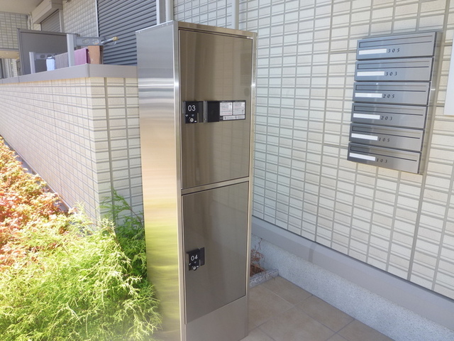 カーサ ポポラーレの外観写真