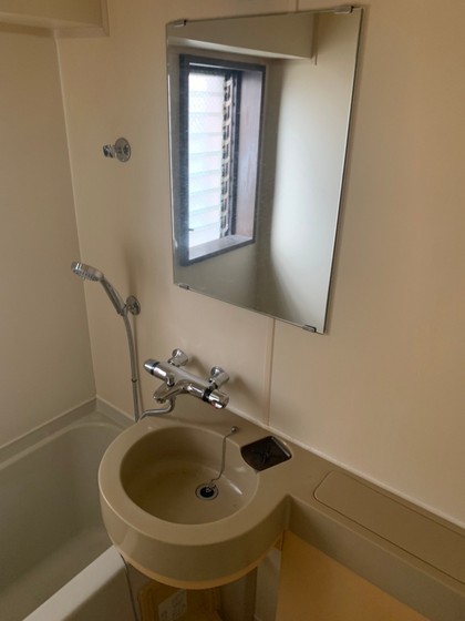 洗面設備　※別部屋の写真です