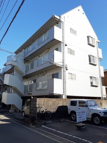 建物外観　2021年1月撮影