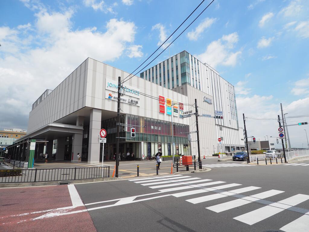 ショッピングセンター　ジョイナステラス二俣川（ショッピングセンター）まで780m