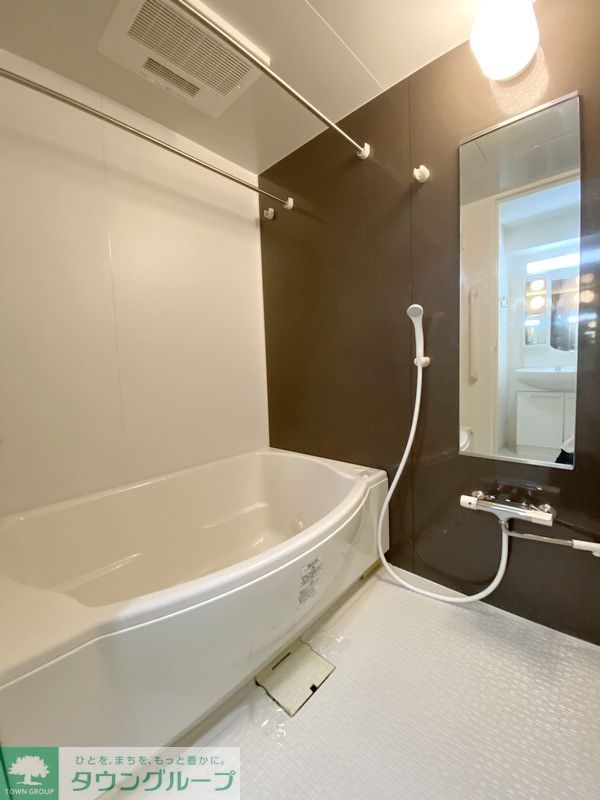 バス・シャワールーム　バス