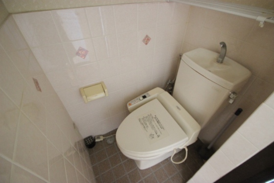 トイレ　※別部屋の写真です