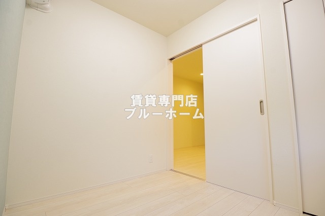 その他部屋・スペース　5.4帖のゆとりある洋室！