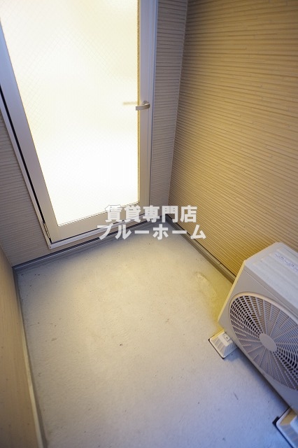 バルコニー　風通しの良いバルコニー！