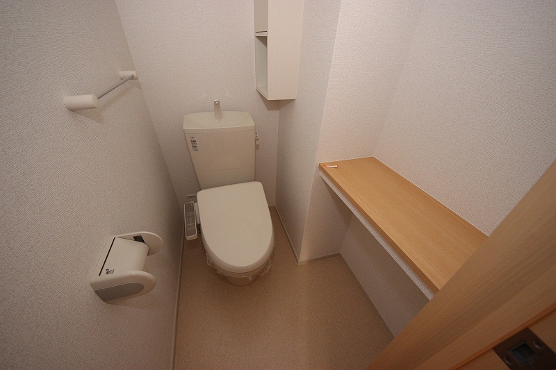 トイレ　温水洗浄便座！