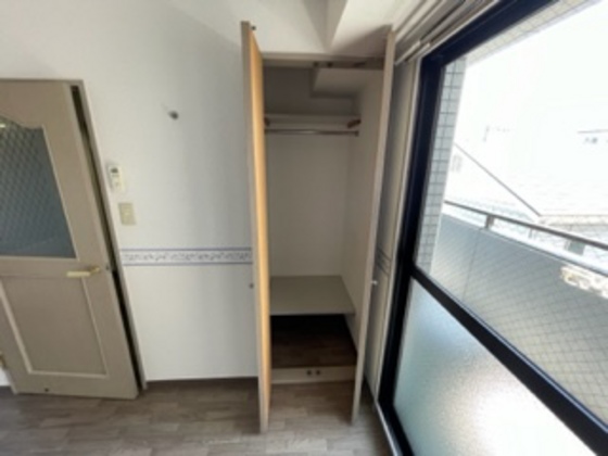 収納　※別部屋の写真です