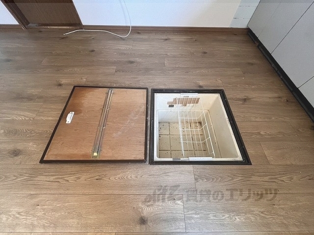 その他　床下収納