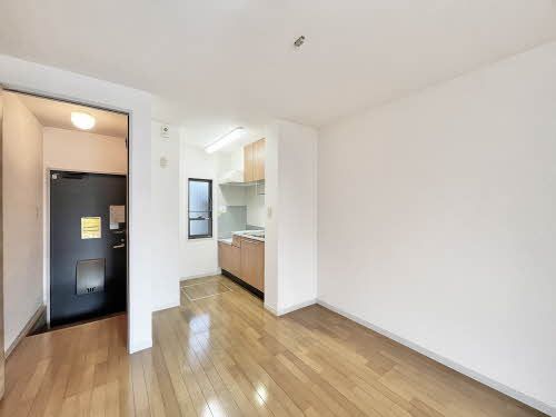 キッチン　ダイニングキッチン