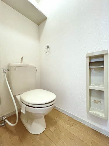 トイレ　トイレ