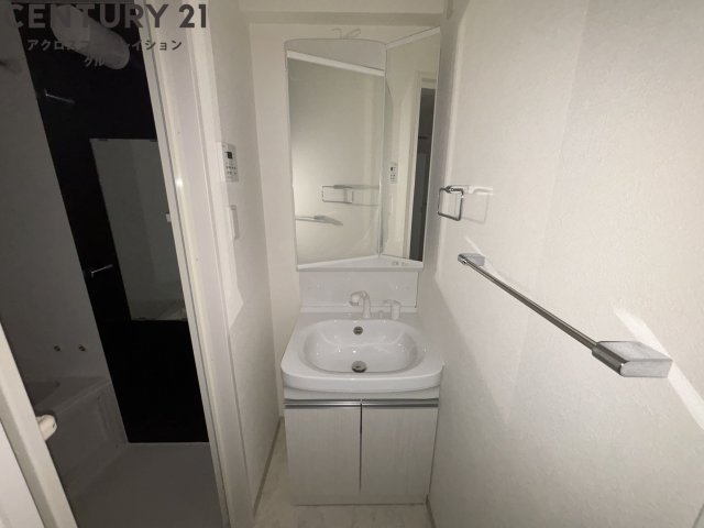 洗面設備　独立洗面化粧台付きでおすすめです！