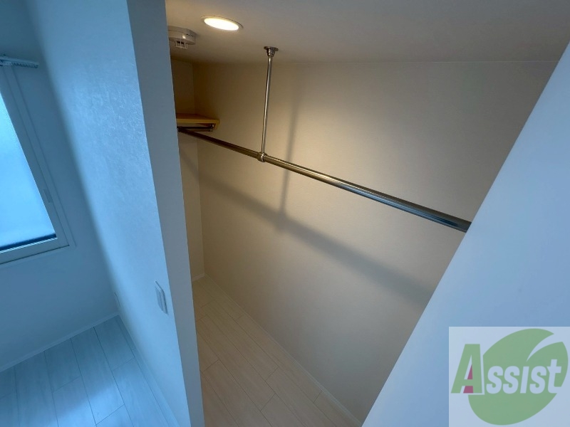 収納　収納もバッチリあるのでお部屋が片付きますよ！