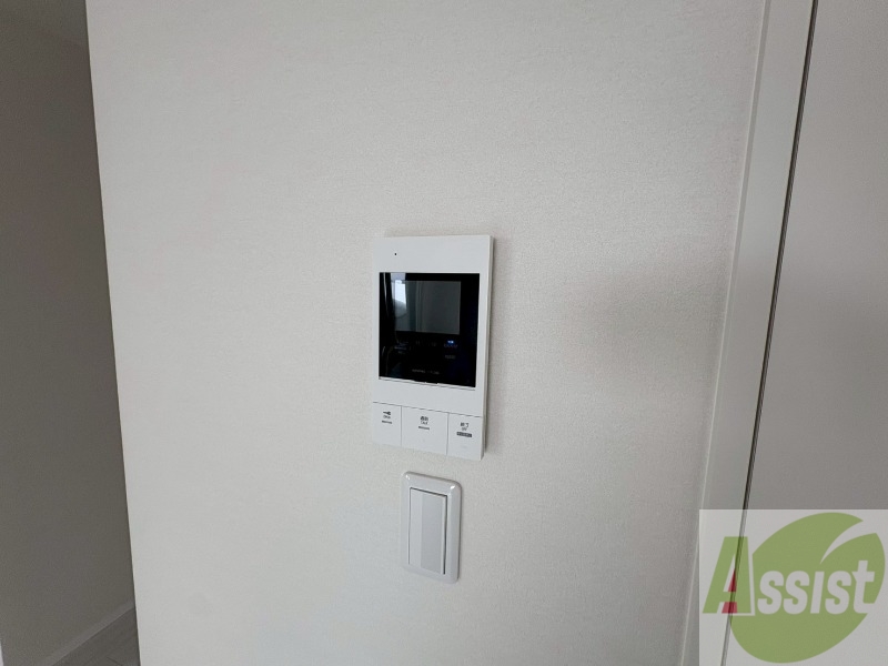 セキュリティ　ＴＶモニター付インターホンです。来客者の顔が見えるので安心！