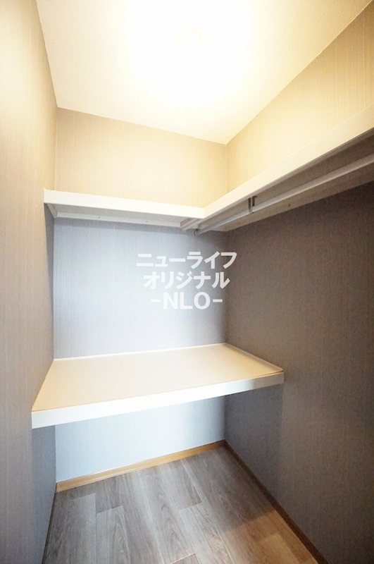 収納　洋服から季節物までスッキリ片付くウォークインクローゼット☆