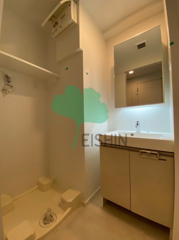 洗面設備　シンプルで使いやすい洗面台です！