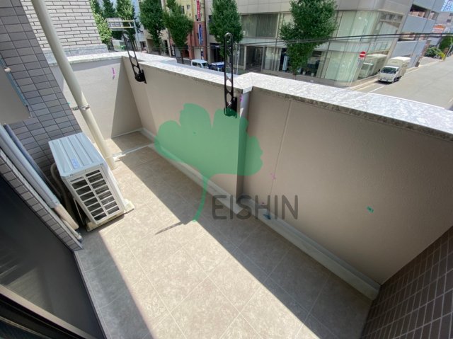 バルコニー　日当たりの良いバルコニーです！