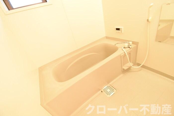 バス・シャワールーム　浴室