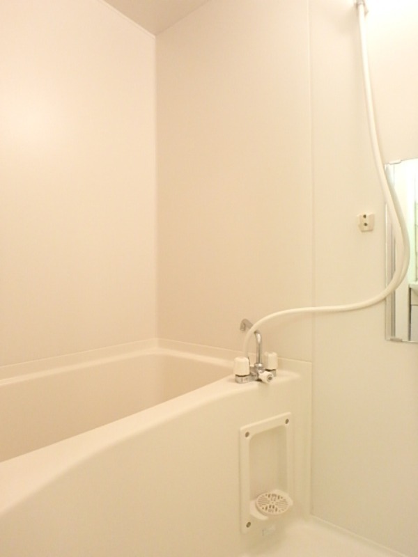 バス・シャワールーム　図面と現状に相違がある場合には現状を優先