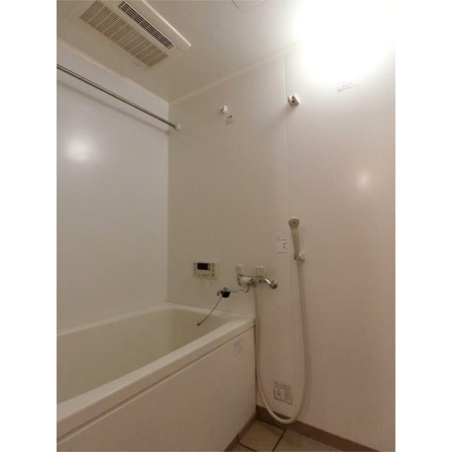 バス・シャワールーム　別部屋写真です。