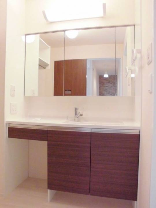 洗面設備　洗面所