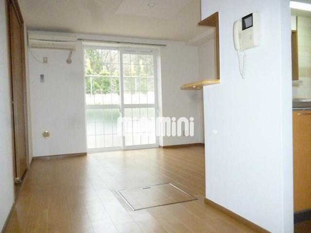 その他部屋・スペース　リビングも広々としています。