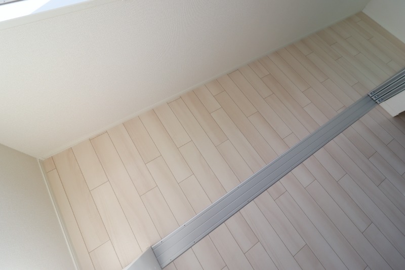 バルコニー　図面と現状に相違がある場合には現状を優先