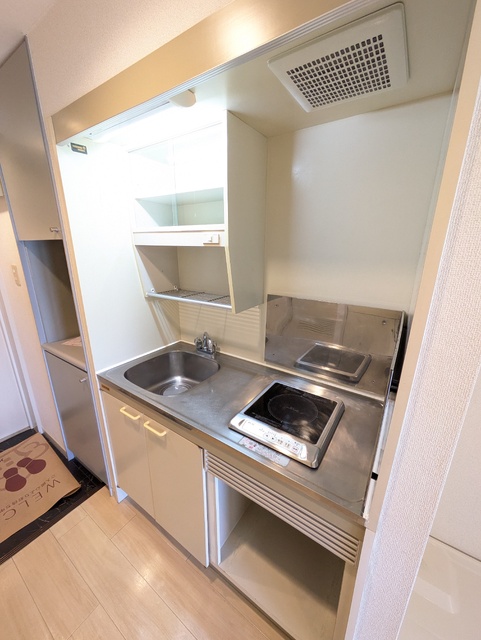 キッチン　１口ＩＨコンロ設置済みです♪