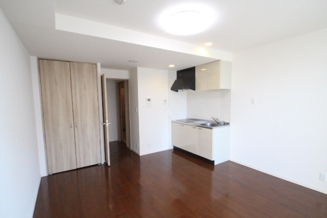 居室・リビング　別号室の写真です