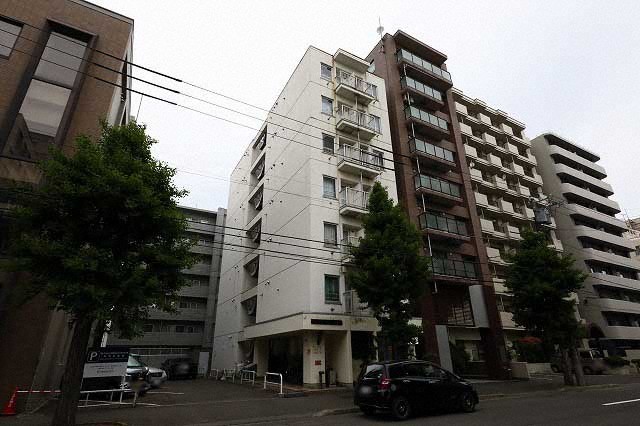 建物外観　◆西18丁目徒歩1分の好立地◆ガス料金上限1.5万で経済的！