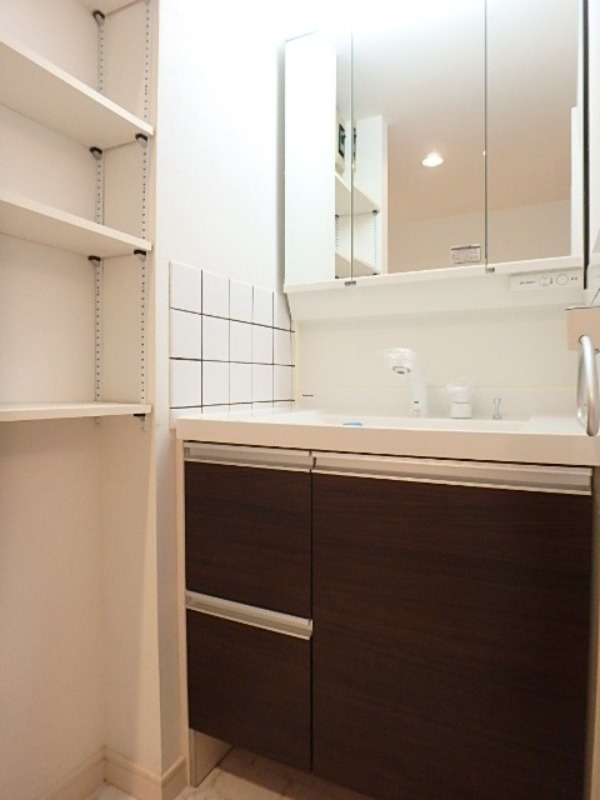 洗面設備　図面と現状に相違がある場合には現状を優先