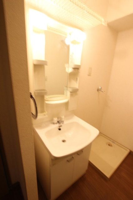 洗面設備　同物件別号室