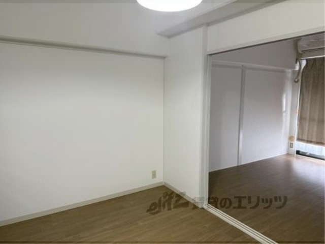 居室・リビング　洋室