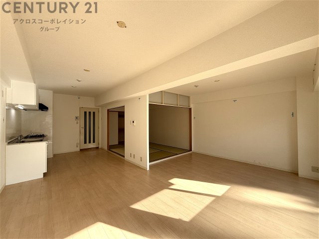 居室・リビング　南向きで日当たり良好なリビング！