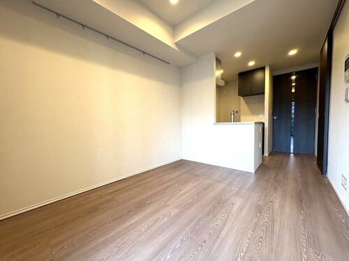 居室・リビング　リビングダイニング（約8.4畳）